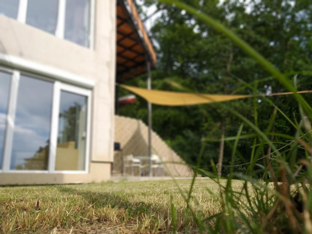 Toelgyerdo Apartman Veroce Exterior photo