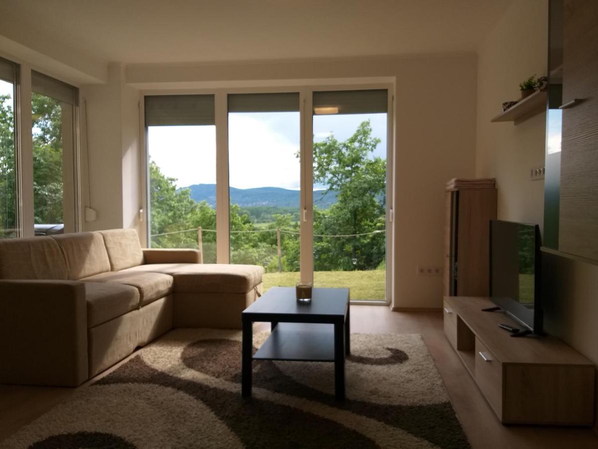 Toelgyerdo Apartman Veroce Exterior photo